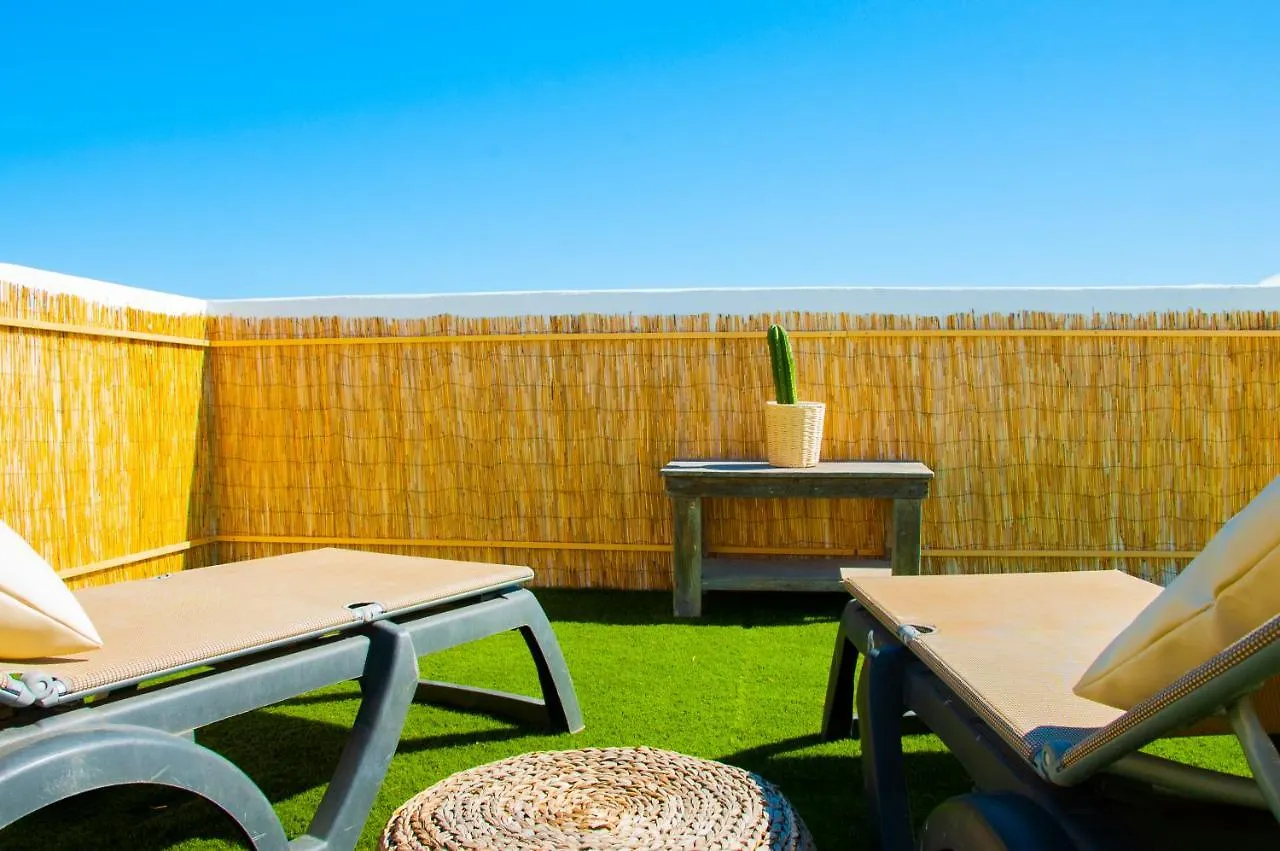 Arena Y El Mar Apartment Famara Spain