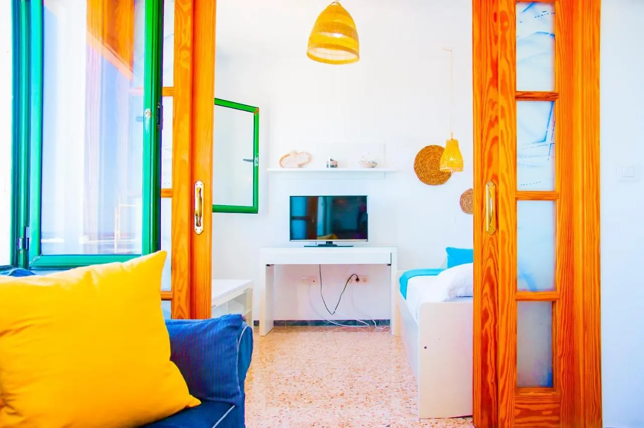 Arena Y El Mar Apartment Famara Spain
