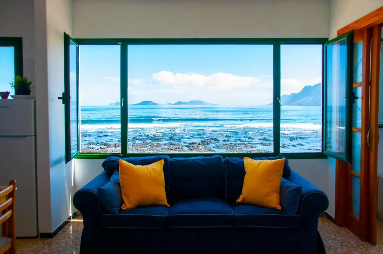 Arena Y El Mar Apartment Famara