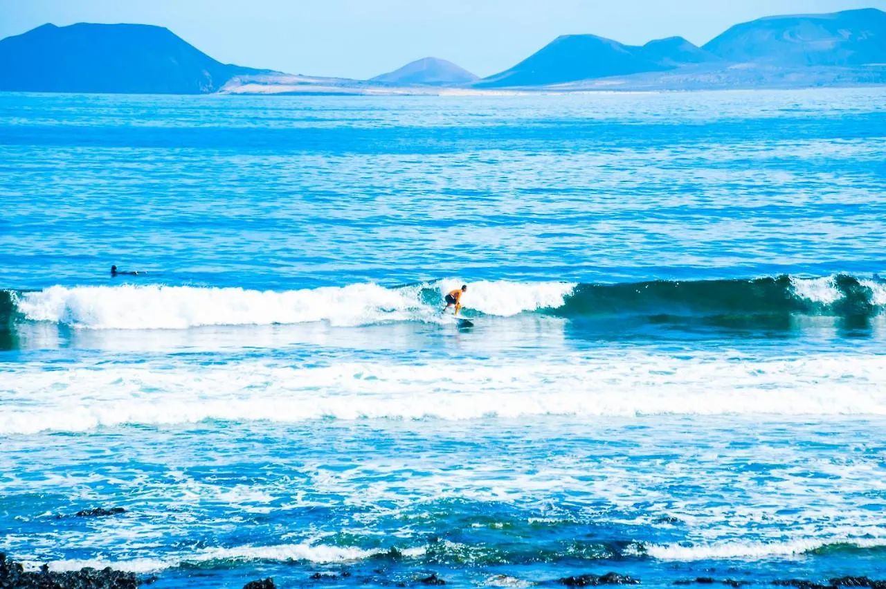 Arena Y El Mar Apartment Famara 0*,